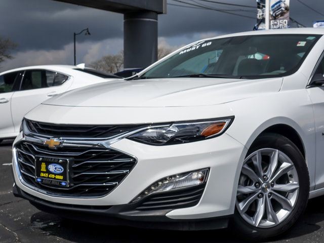 Used 2023 Chevrolet Malibu LT image 2