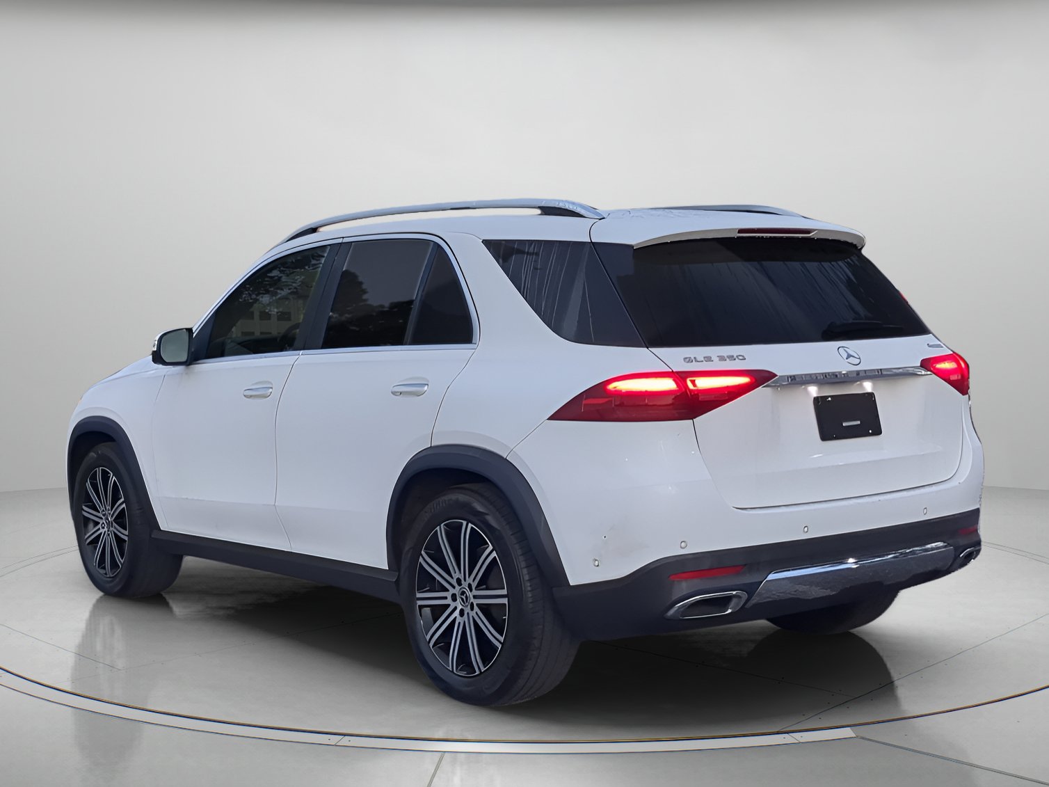 Used 2024 Mercedes-Benz GLE 350 4MATIC image 42