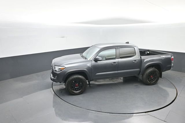 Used 2023 Toyota Tacoma TRD Off-Road AWD/4WD image 29