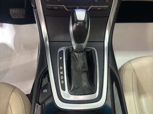 Certified 2017 Ford Edge Titanium w/ Equipment Group 301A AWD/4WD image 25