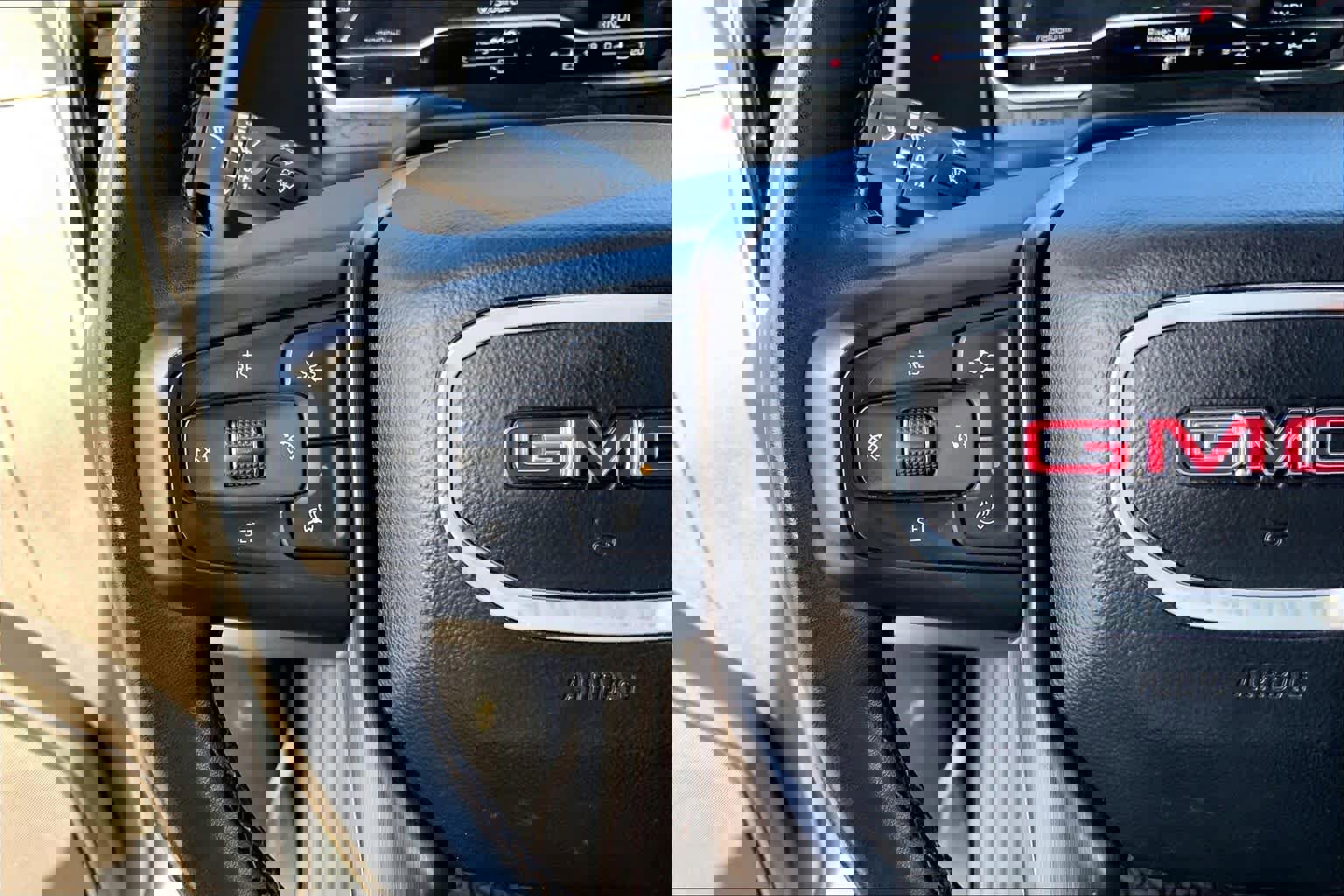 Used 2024 GMC Sierra 2500 AT4 w/ Technology Package image 20