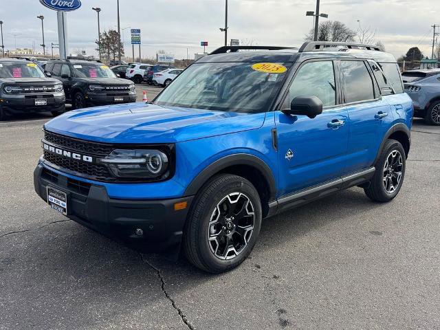 Certified 2025 Ford Bronco Sport Outer Banks w/ Outer Banks Tech Package+ image 2