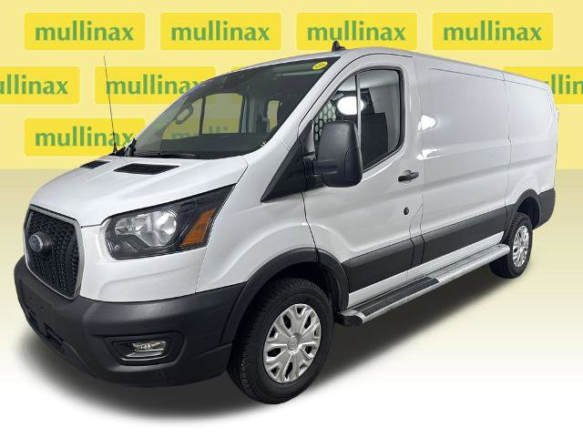 Certified 2025 Ford Transit 250 Low Roof w/ Exterior Upgrade Package RWD image 16