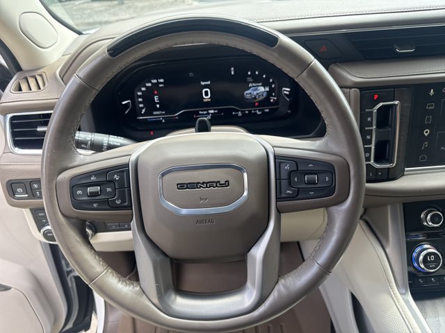 Used 2024 GMC Yukon XL Denali w/ Advanced Technology Package AWD/4WD image 26