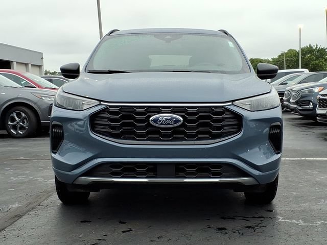 Certified 2024 Ford Escape ST-Line w/ Tech Pack #1 AWD/4WD image 2
