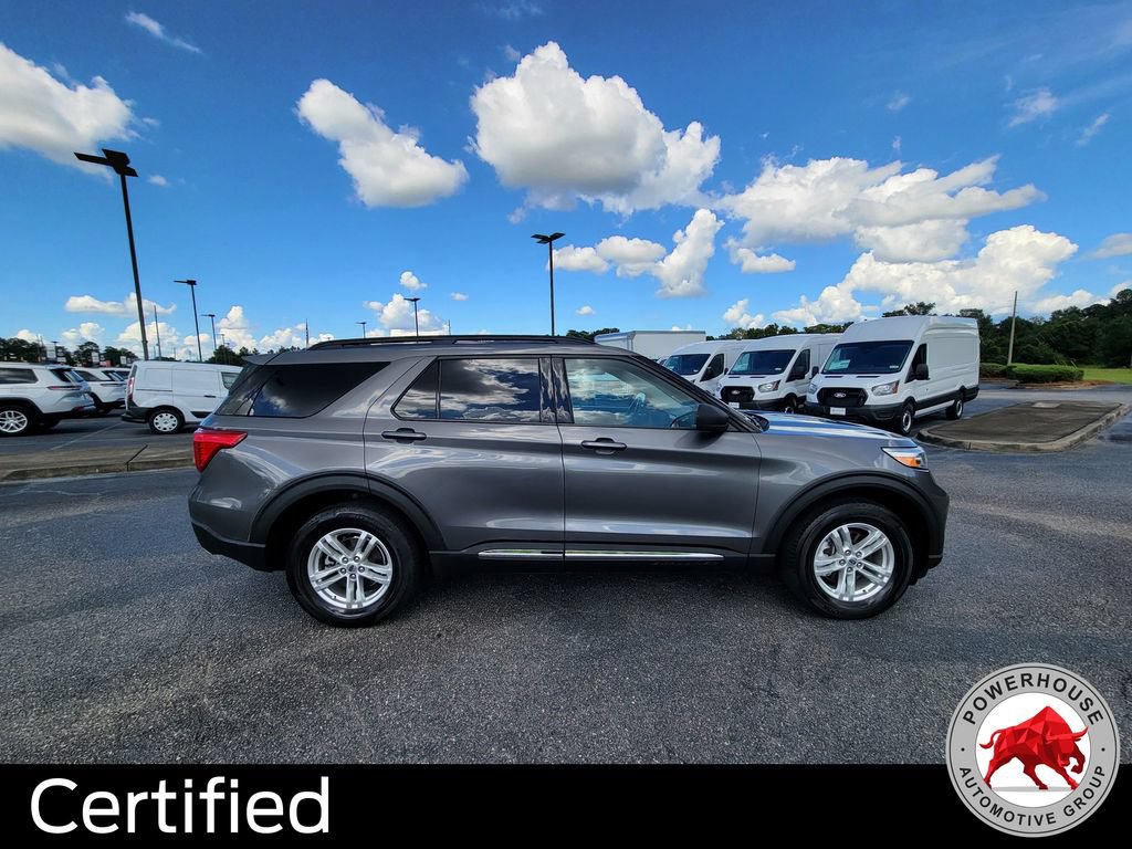 Certified 2023 Ford Explorer XLT w/ Equipment Group 202A AWD/4WD image 8