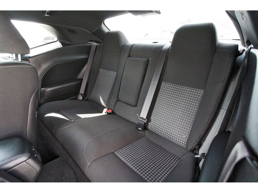 Used 2021 Dodge Challenger R/T w/ Blacktop Package image 10