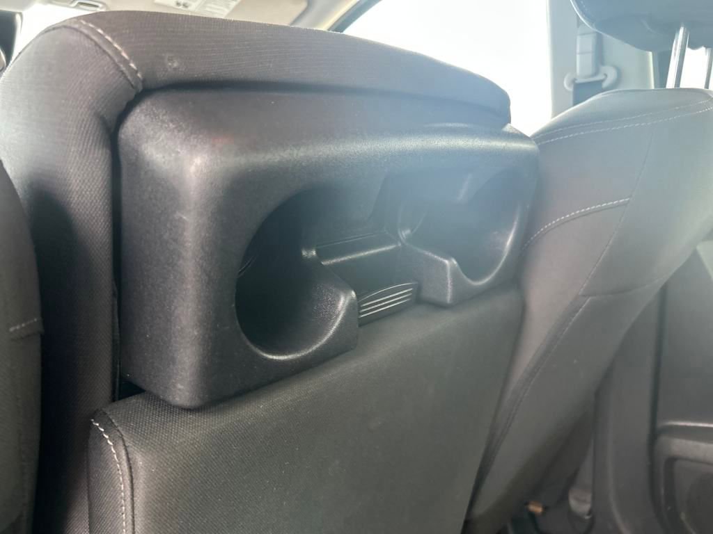 Used 2023 Nissan Titan SV image 23