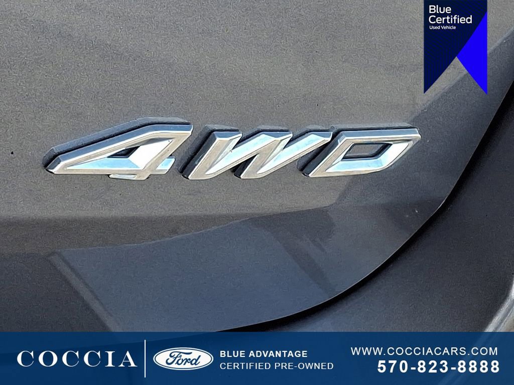 Certified 2022 Ford Explorer XLT w/ Equipment Group 202A image 31