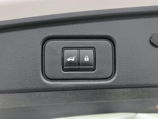 Used 2023 Nissan Pathfinder Platinum AWD/4WD image 19