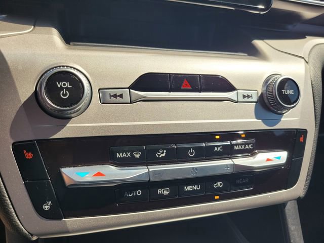 Certified 2022 Ford Explorer XLT w/ Equipment Group 202A RWD image 23