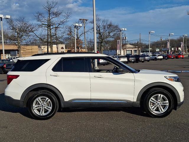 Certified 2020 Ford Explorer XLT w/ Equipment Group 202A image 5