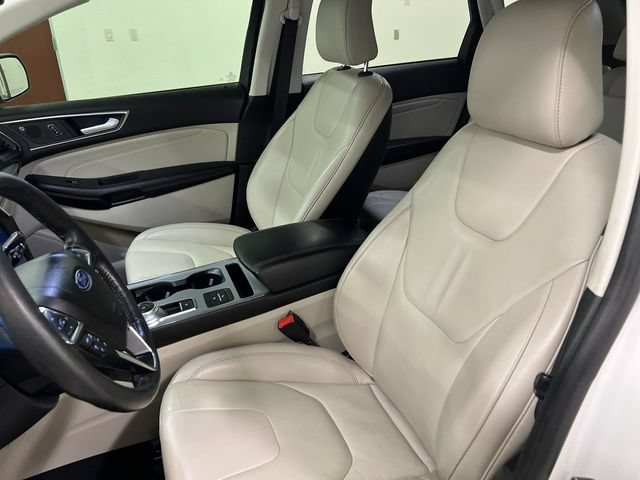 Certified 2021 Ford Edge Titanium AWD/4WD image 7