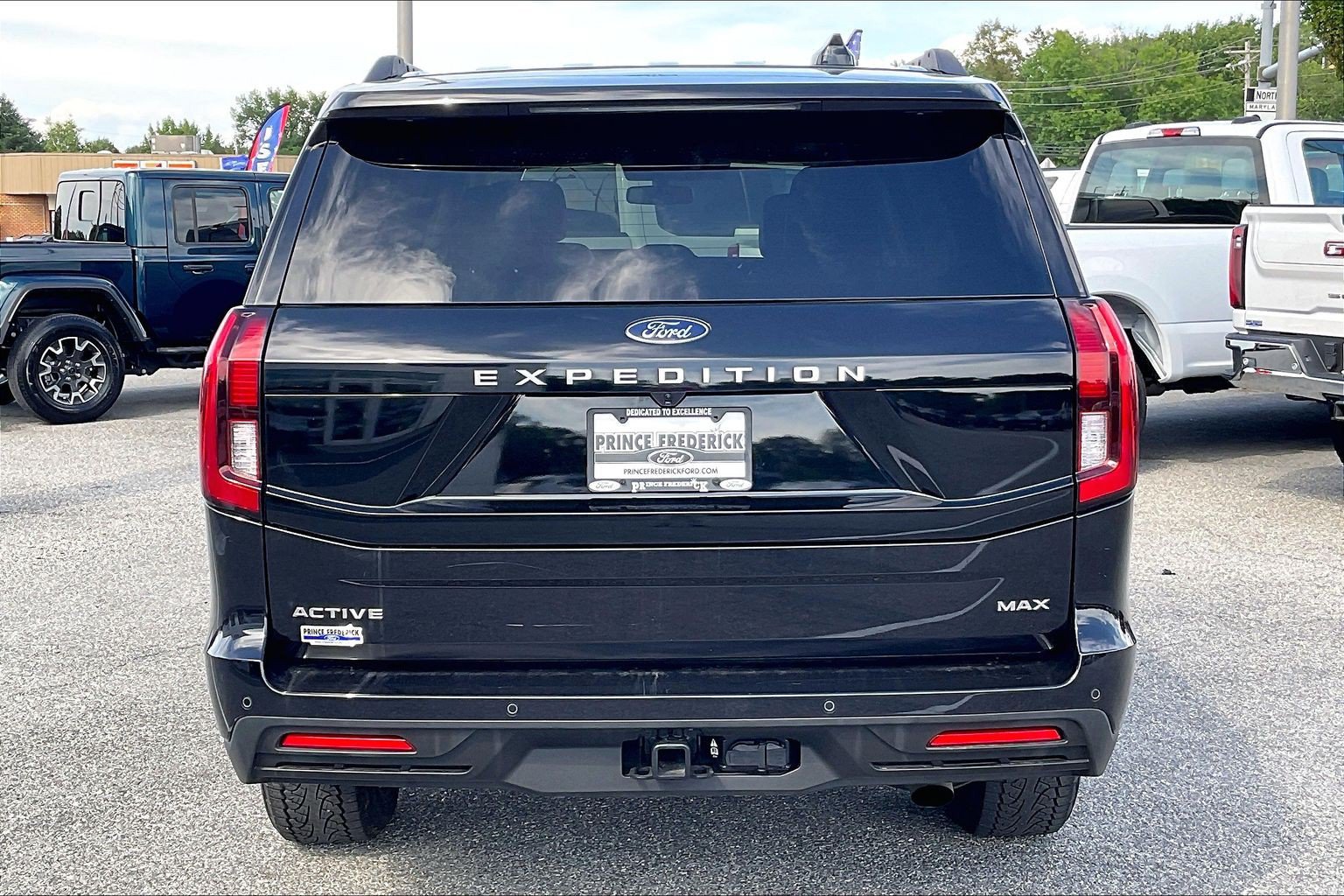 Certified 2025 Ford Expedition Max Active AWD/4WD image 4