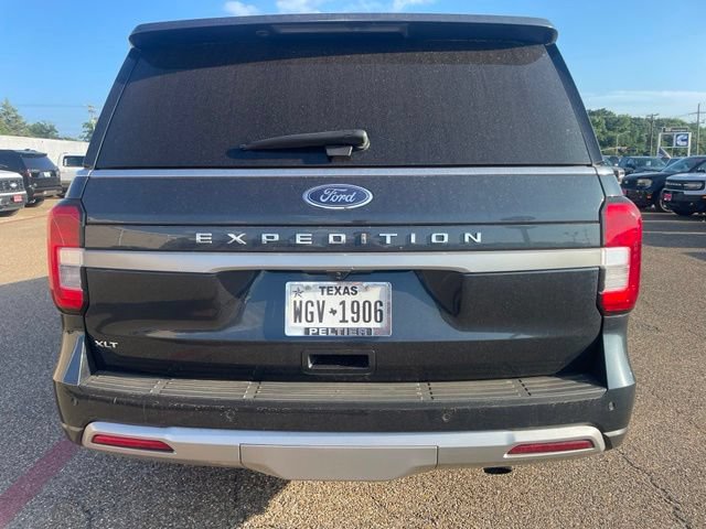 Certified 2024 Ford Expedition XLT RWD image 8