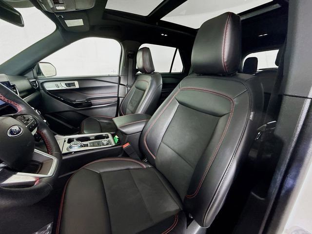Certified 2023 Ford Explorer ST-Line w/ Class IV Trailer Tow Package image 23