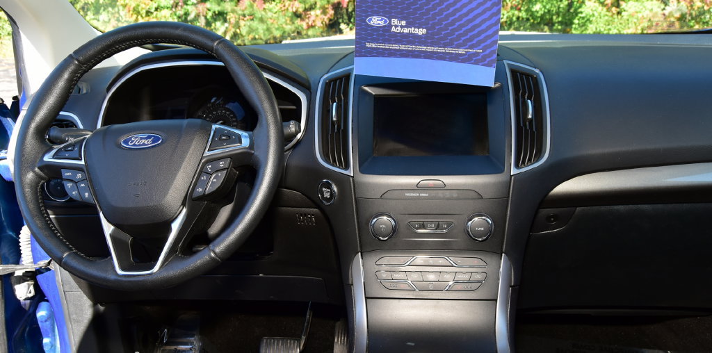 Certified 2020 Ford Edge SEL w/ Convenience Package AWD/4WD image 16