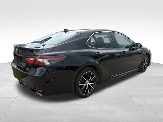 Used 2024 Toyota Camry SE AWD/4WD image 17