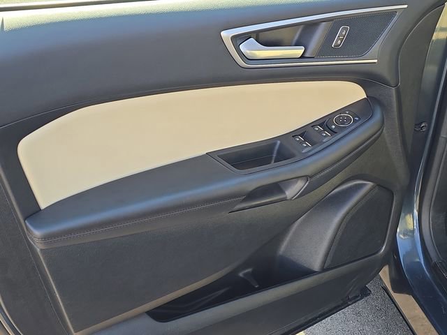 Certified 2024 Ford Edge SEL w/ Convenience Package AWD/4WD image 11