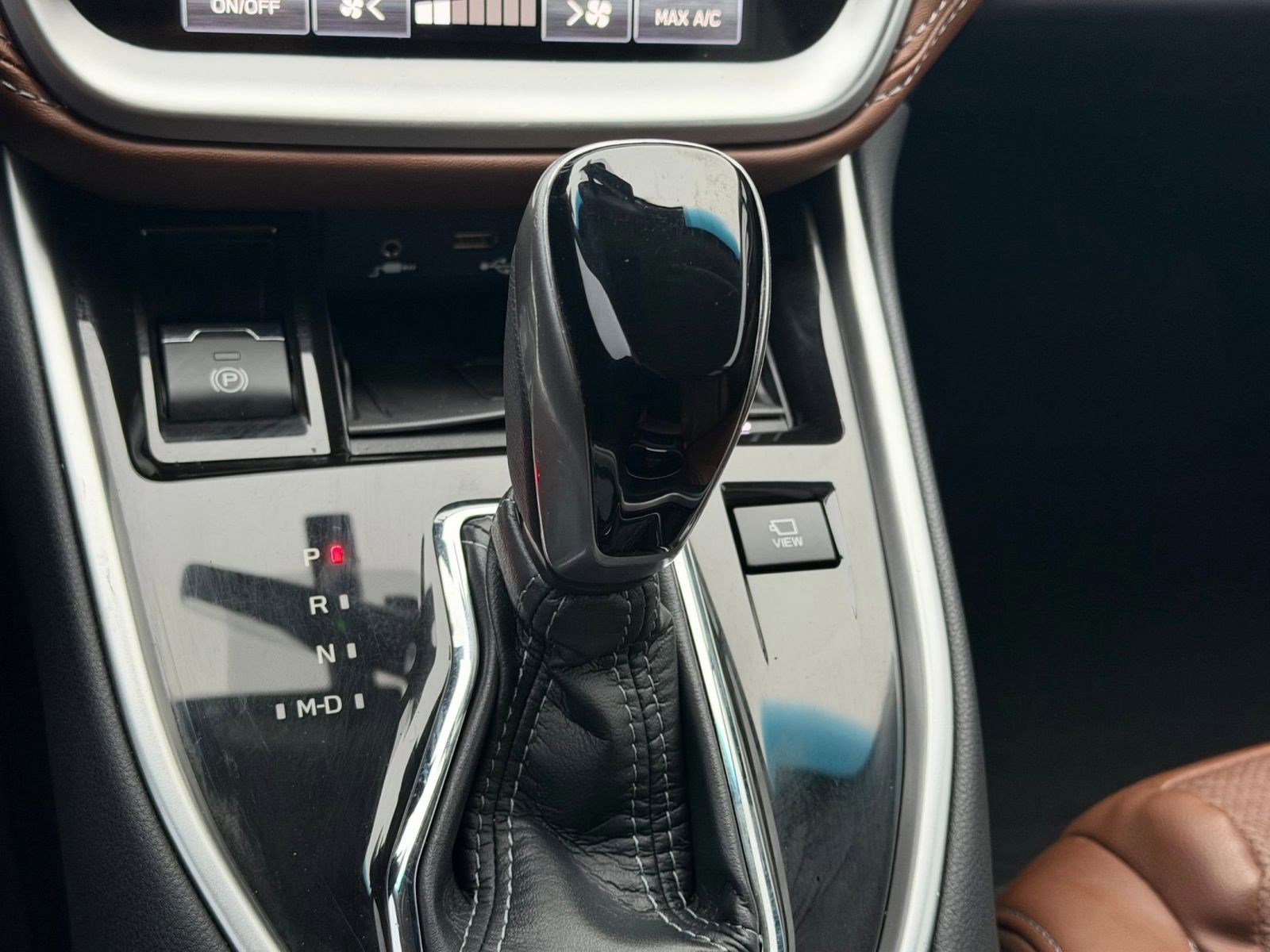 Used 2022 Subaru Outback Touring XT image 18