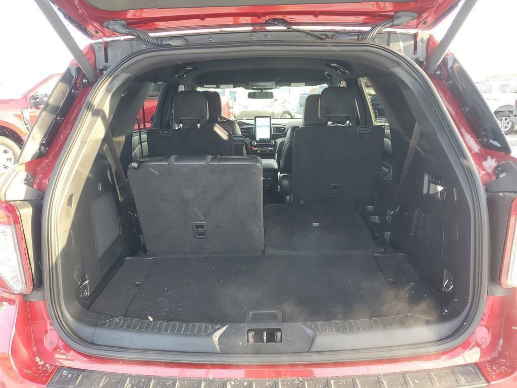 Certified 2023 Ford Explorer ST w/ Equipment Group 401A image 8