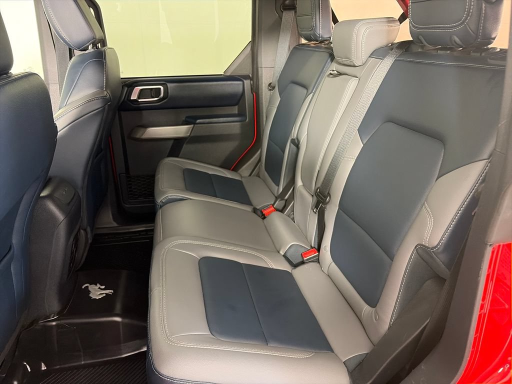 Certified 2023 Ford Bronco Outer Banks AWD/4WD image 13