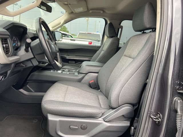 Certified 2024 Ford Expedition Max XLT RWD image 16