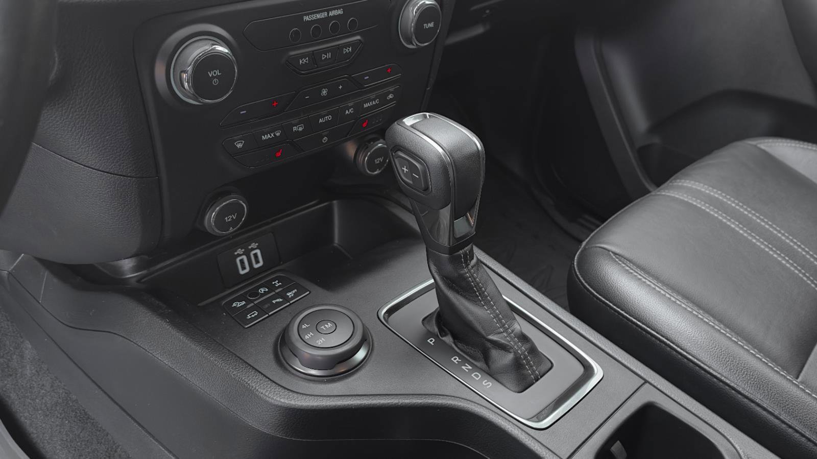 Certified 2020 Ford Ranger Lariat w/ Equipment Group 501A Mid image 19