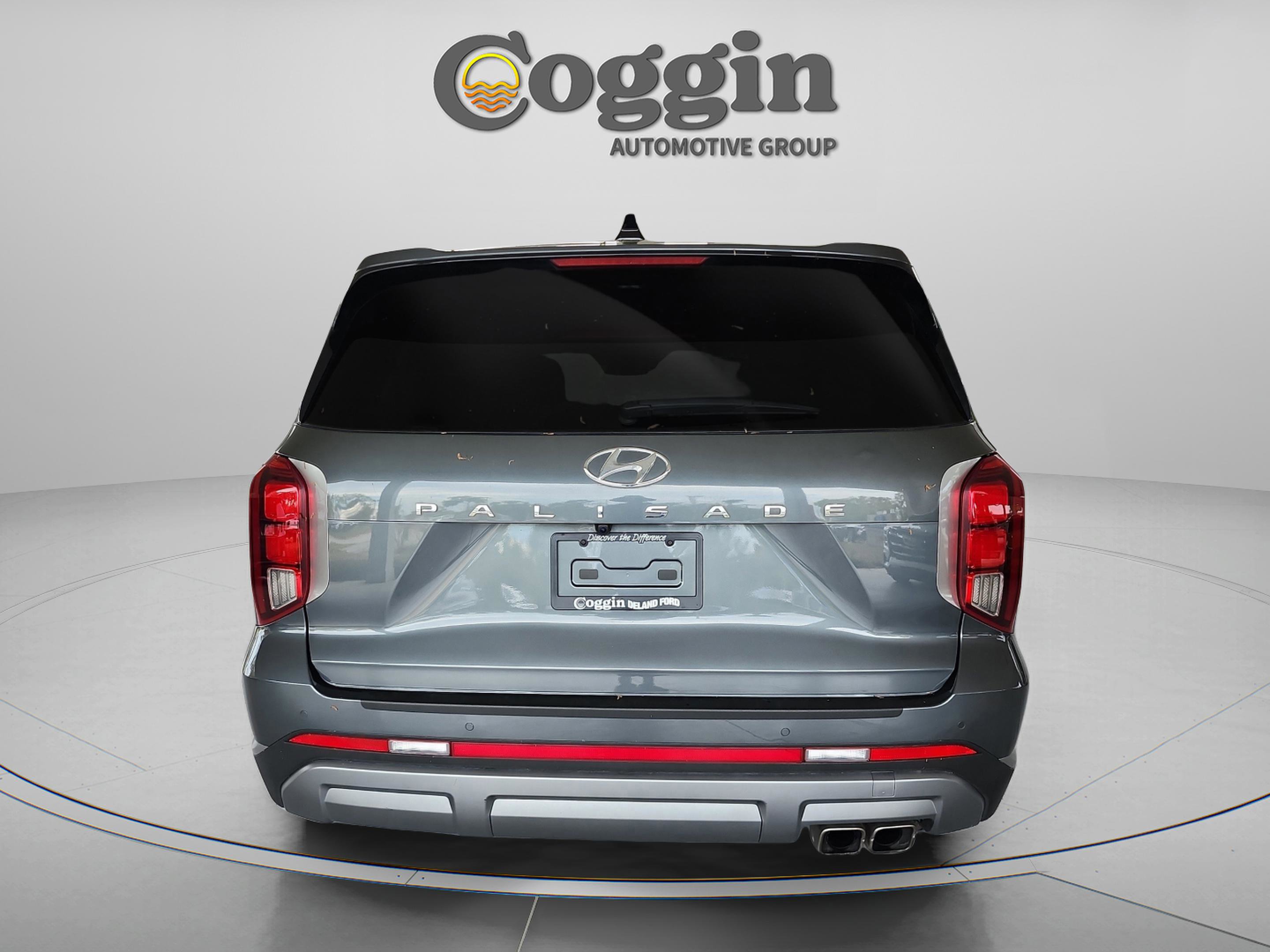 Used 2024 Hyundai Palisade SEL w/ Premium Package image 4