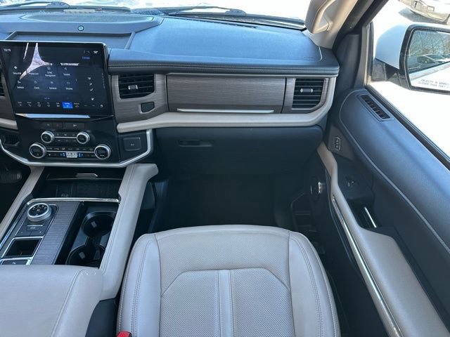 Certified 2024 Ford Expedition Max Limited image 5