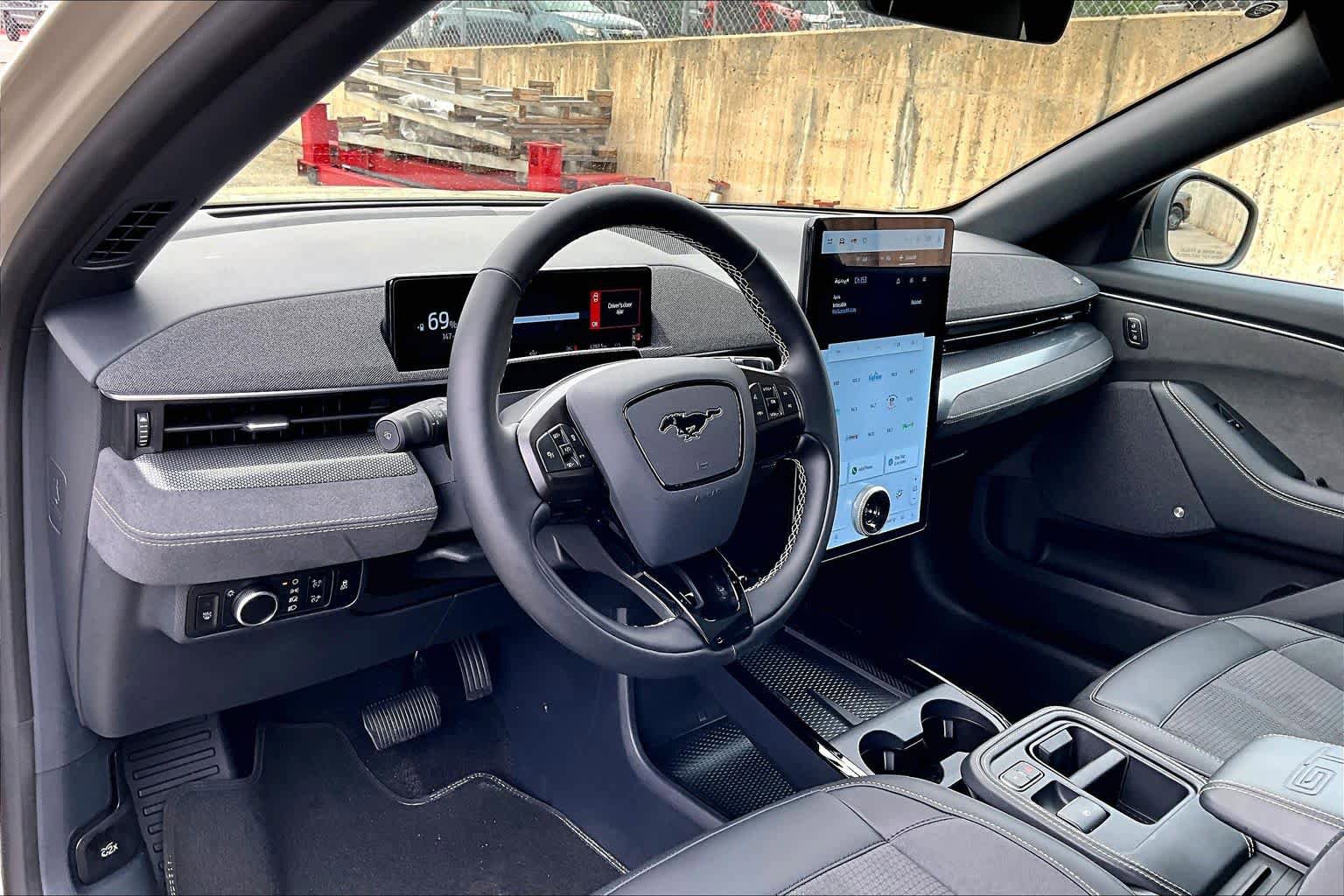 Certified 2025 Ford Mustang Mach-E GT AWD/4WD image 17