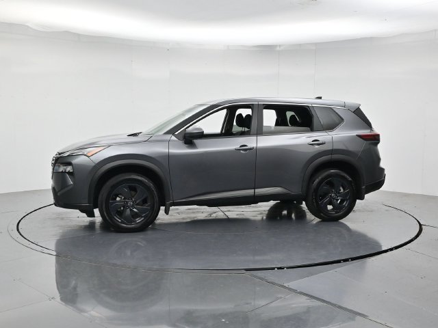 Used 2026 Nissan Rogue SV w/ Cold Weather Package FWD image 6