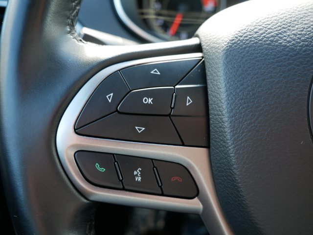 Used 2019 Jeep Cherokee Limited w/ Luxury Group AWD/4WD image 20