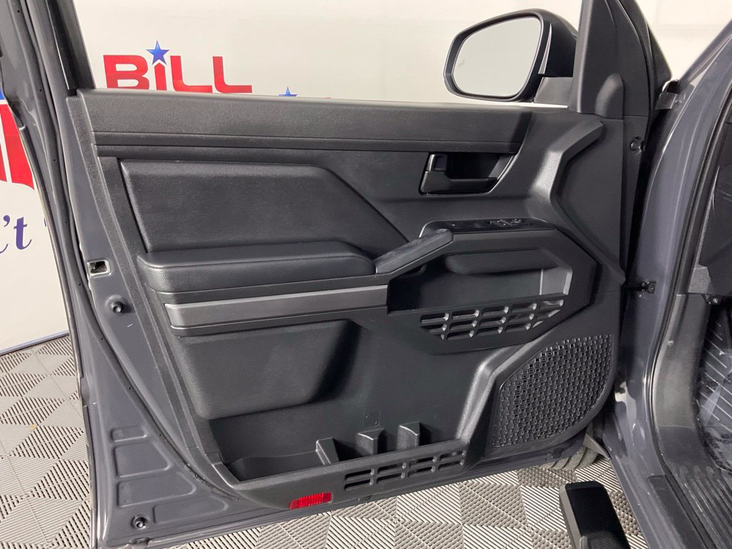 Used 2025 Toyota Tacoma SR5 RWD image 12