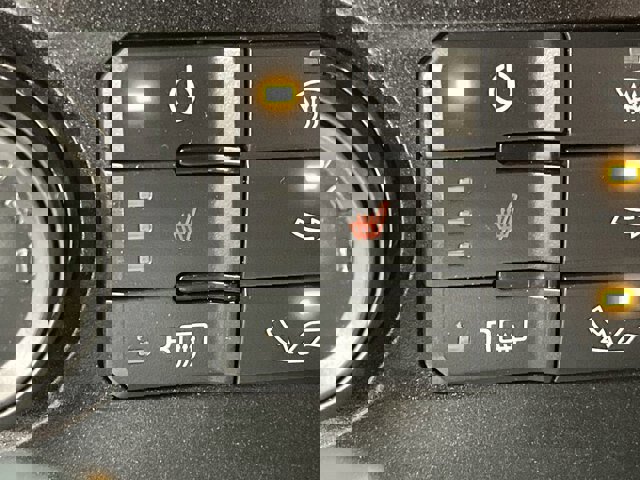 Certified 2019 Ford F150 XLT w/ Equipment Group 302A Luxury image 30