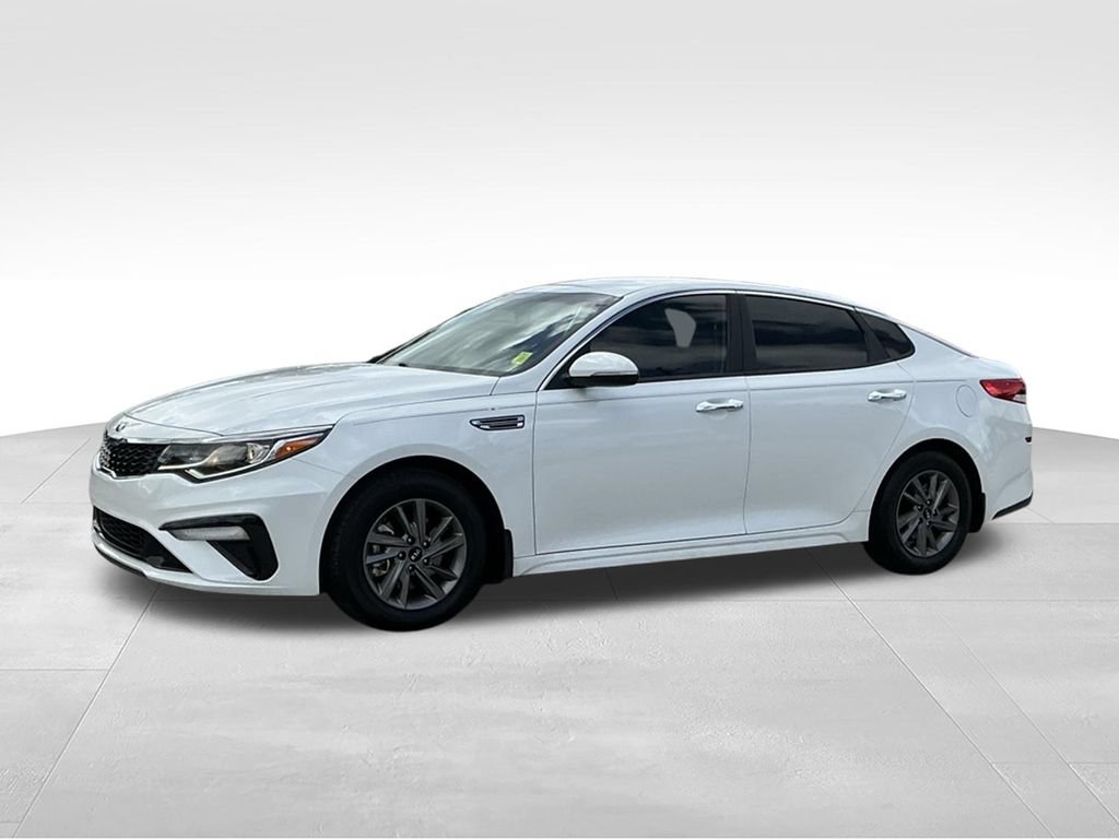 Used 2020 Kia Optima LX FWD image 2