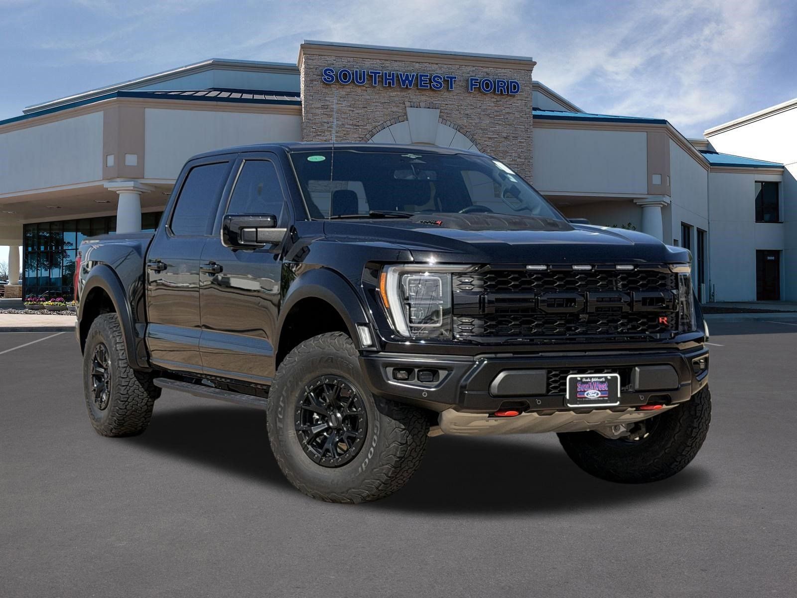 Certified 2023 Ford F150 Raptor w/ Equipment Group 802A Raptor R AWD/4WD image 2