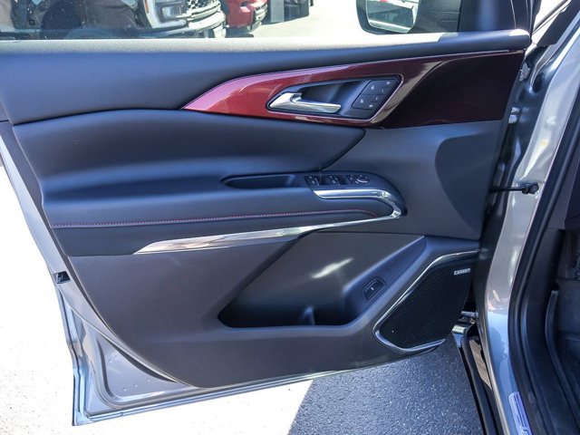 Used 2026 Chevrolet Traverse RS w/ LPO, Floor Liner Package AWD/4WD image 28