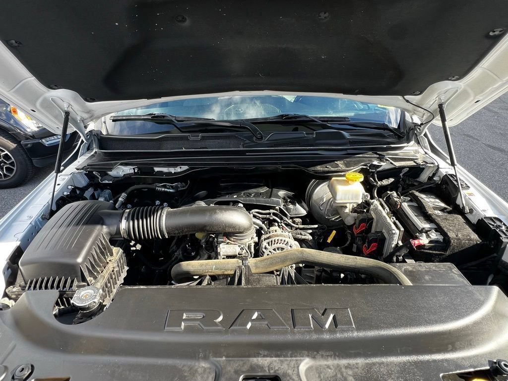 Used 2022 RAM 1500 Big Horn AWD/4WD image 18