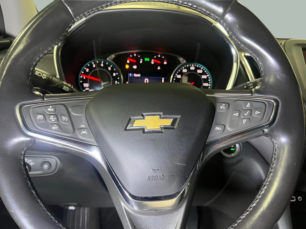 Used 2021 Chevrolet Equinox LT w/ Driver Convenience Package image 23