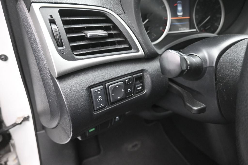 Used 2019 Nissan Sentra SV FWD image 13