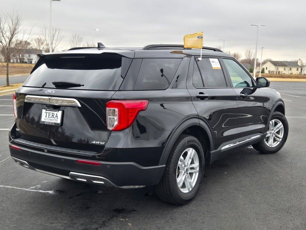 Certified 2023 Ford Explorer XLT w/ Equipment Group 202A image 11