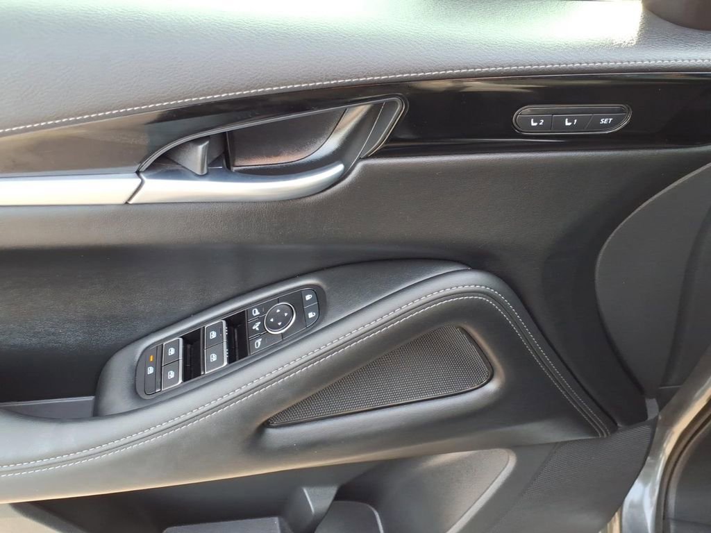 Used 2025 INFINITI QX60 Pure FWD image 16