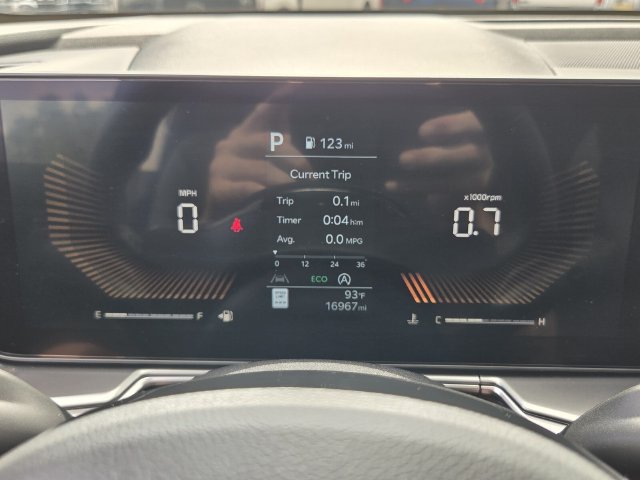 Used 2025 Kia Sorento S w/ Panoramic Sunroof Package FWD image 32