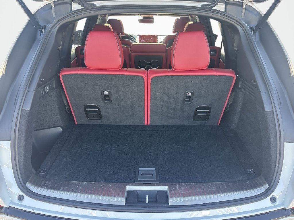 Used 2025 Acura MDX A-Spec w/ Advance Package AWD/4WD image 10
