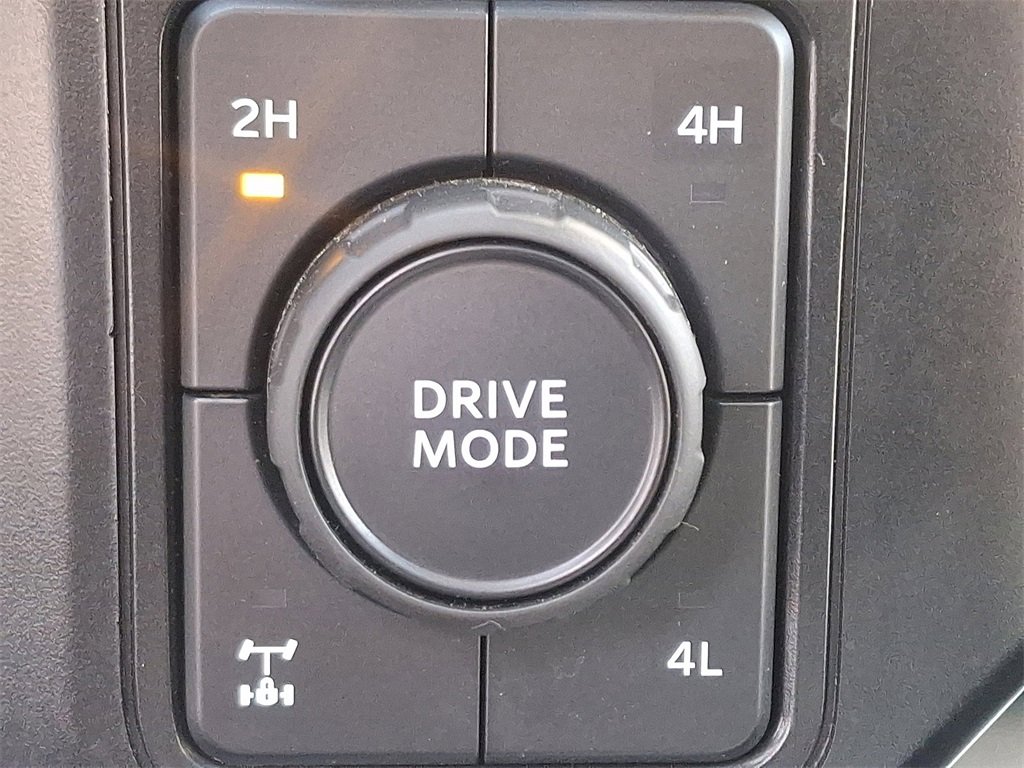 Certified 2023 Ford F250 Limited w/ Snow Plow Prep Package image 24