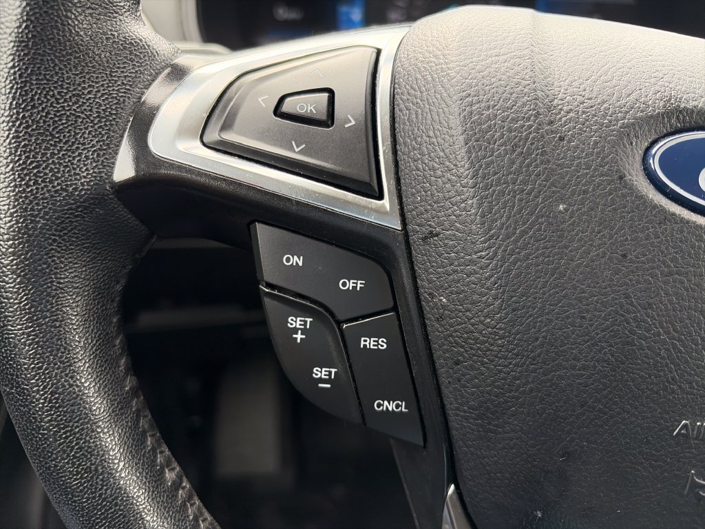 Certified 2024 Ford Edge SEL AWD/4WD image 12
