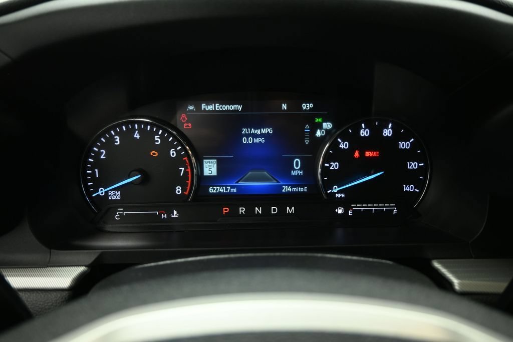Certified 2021 Ford Explorer XLT w/ Equipment Group 202A RWD image 12