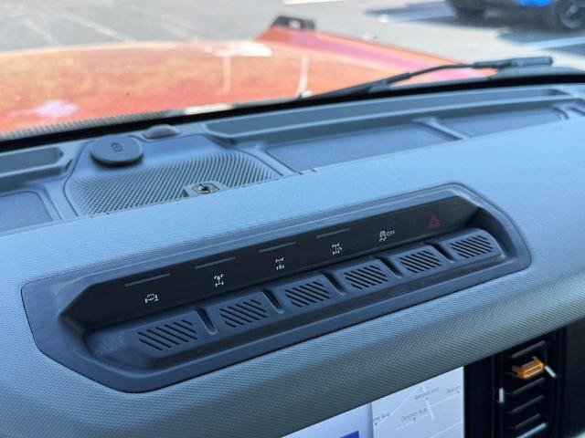 Certified 2022 Ford Bronco Badlands AWD/4WD image 28