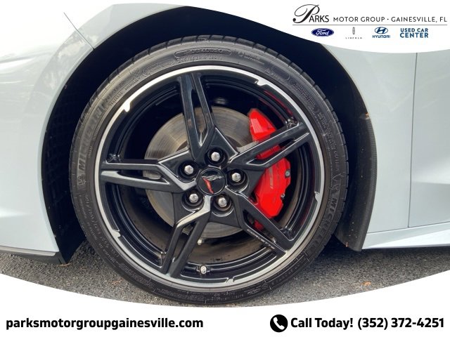 Used 2022 Chevrolet Corvette Stingray Premium Cpe w/ Z51 Performance Package image 9